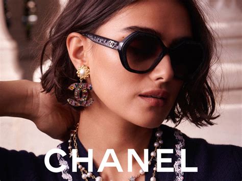 Lunettes Chanel pour femme 